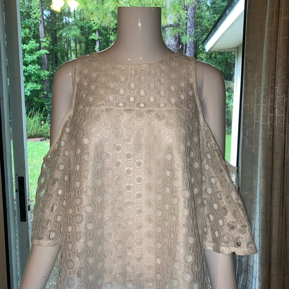 Chic White Lace Cold Shoulder Blouse